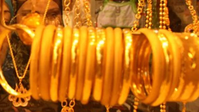 שובר שיאים. זהב