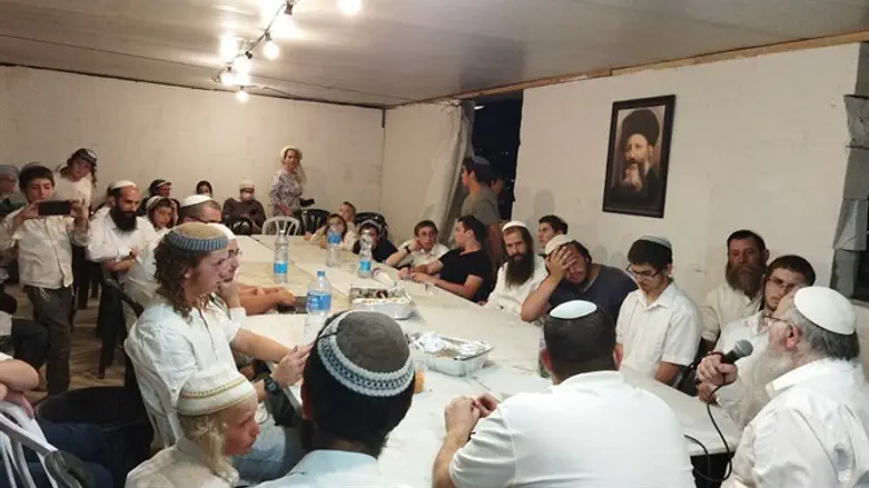 מלווה מלכה ביישוב אביתר