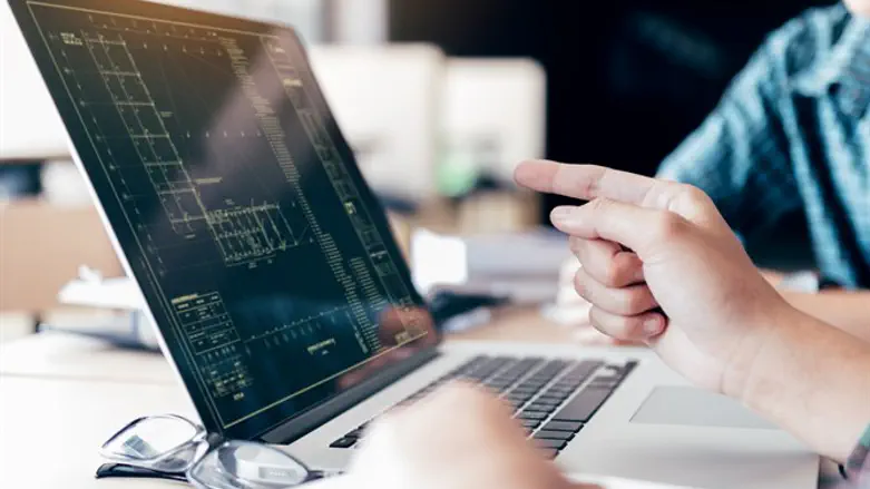 Computer programming (illustrative)