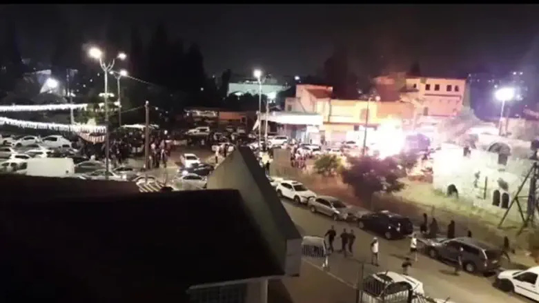 ערבים מתפרעים בלוד