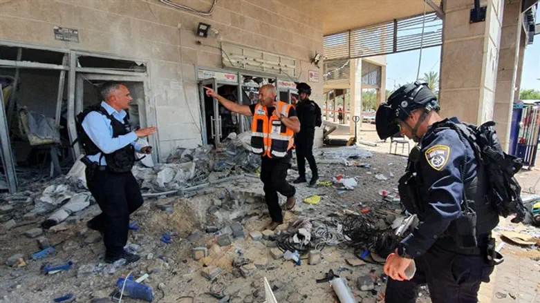 Rocket hits Ashkelon