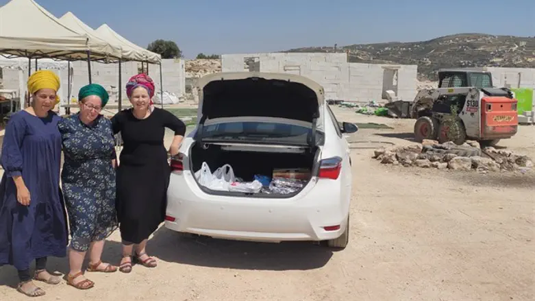 תושבי אריאל בתמיכה בישוב החדש אביתר