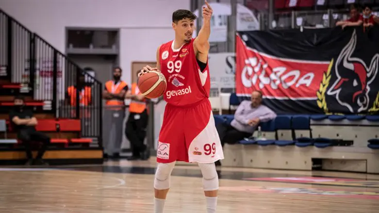 יפתח זיו. יתרון בייתיות בחצי גמר הפלייאוף?