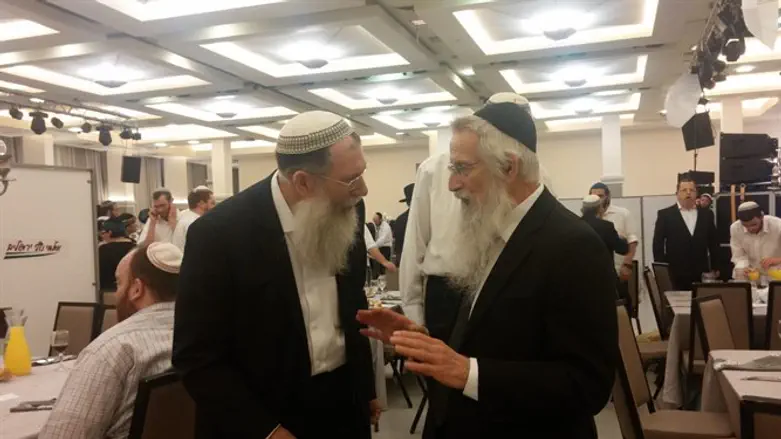 הרב זלמן מלמד והרב שמעון כהן