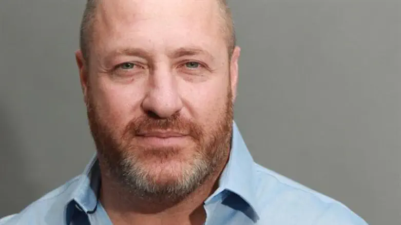 יקי יונגרייס