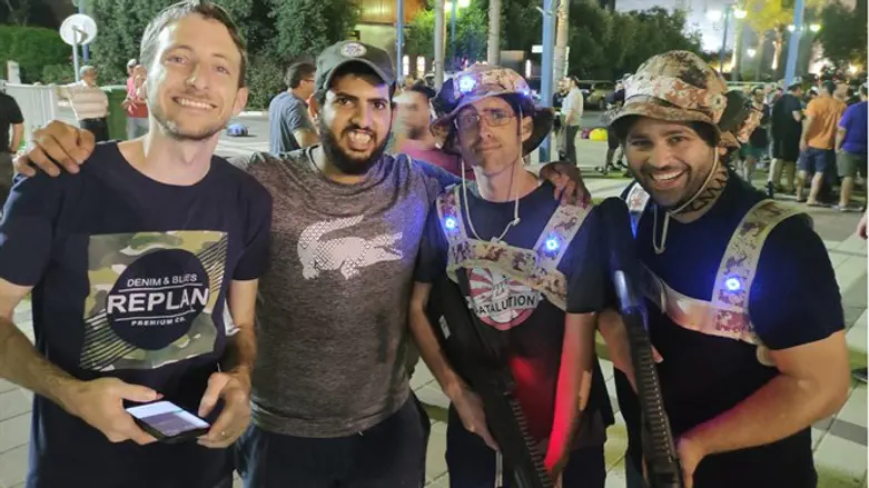 כוכבי אנדרדוס בפעילות הלייזר