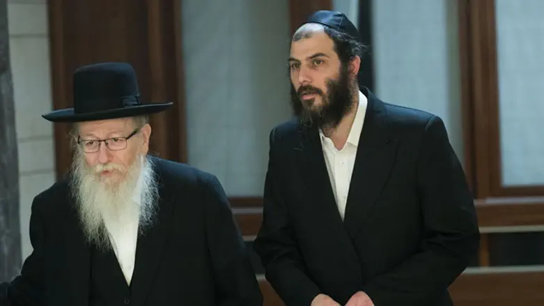 Babchik (r) with Litzman