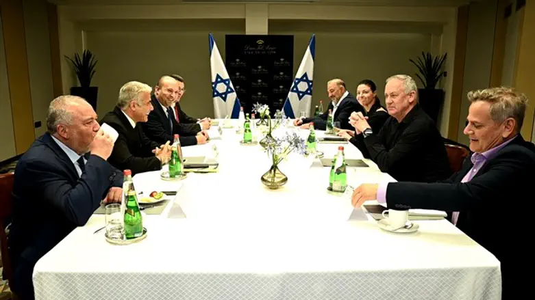 ראשי המפלגות בממשלת השינוי