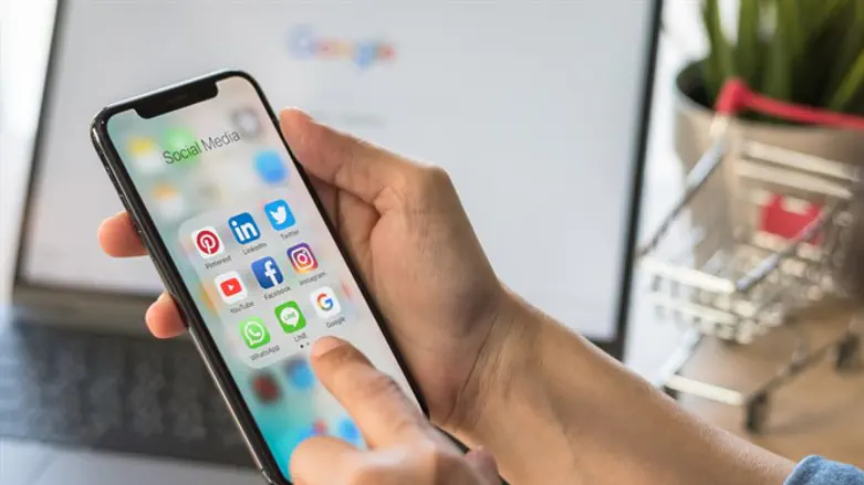 רשתות חברתיות