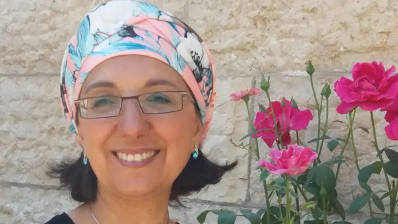 ד"ר נטלי אקון