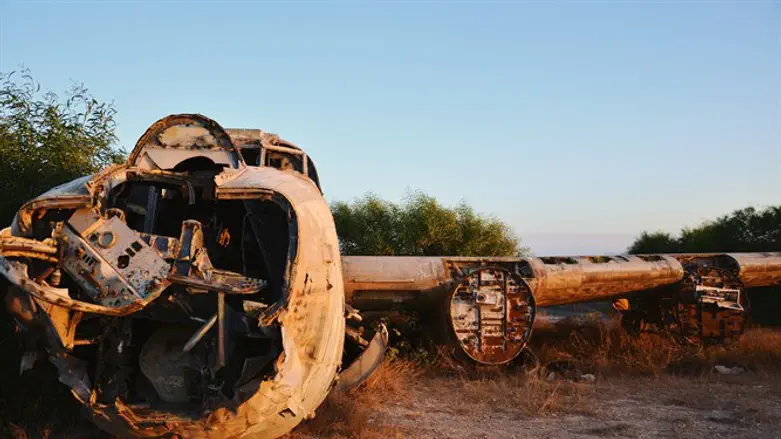 plane crash (archive)