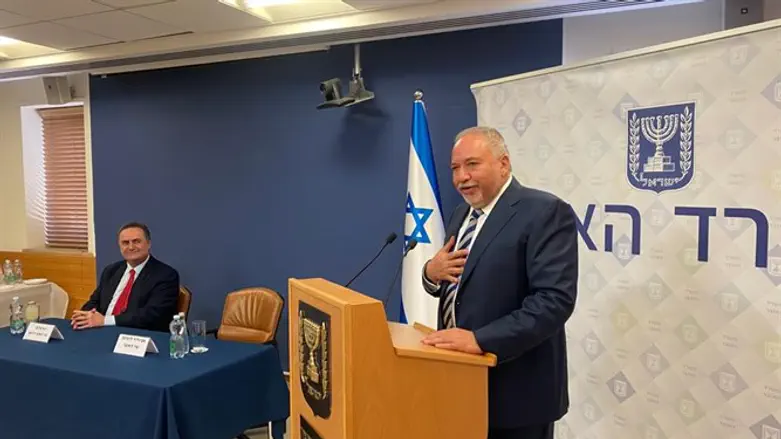 אביגדור ליברמן