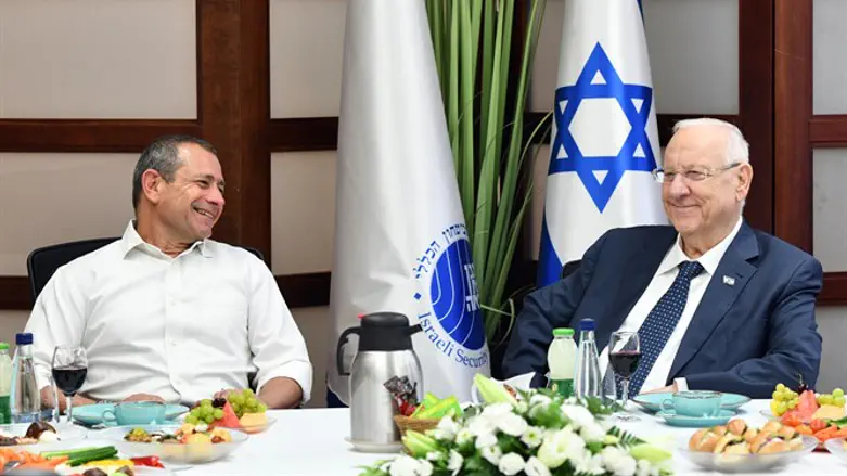 ריבלין וארגמן