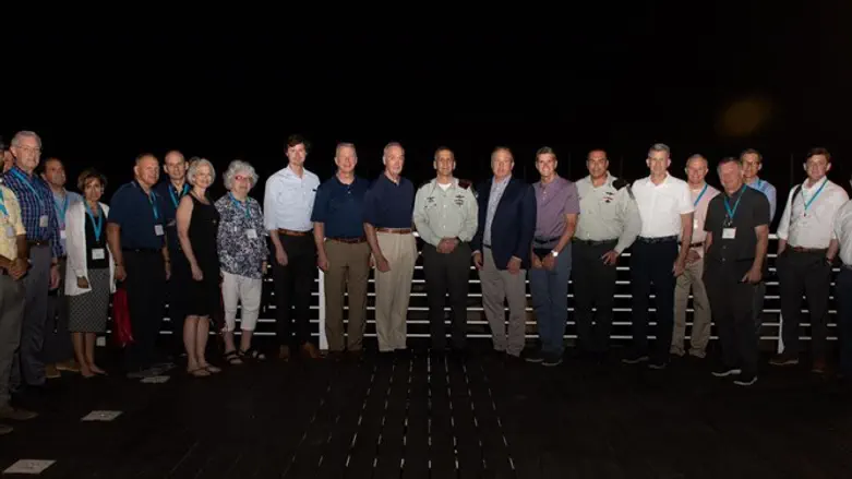 משלחת הבכירים עם הרמטכ"ל כוכבי