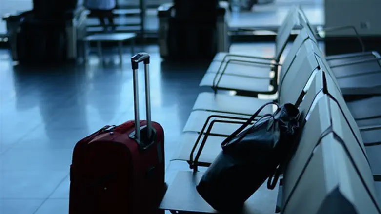 תיק ומזוודה