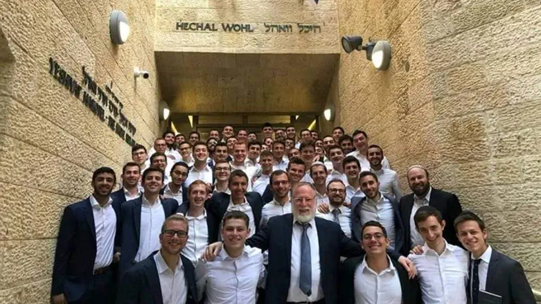 תלמידי חו"ל בישיבת הכותל