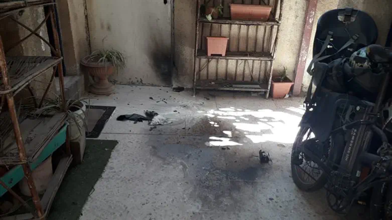 Место разрыва бомбы