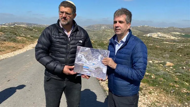 השר לשעבר כהן ובוארון בשטח