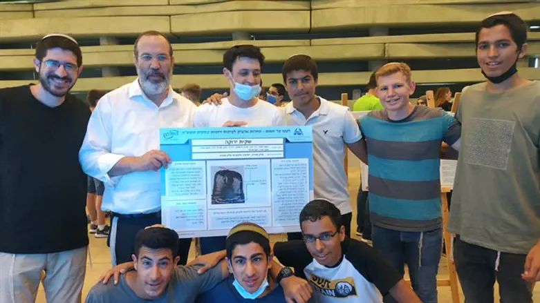 תלמידי ישיבת אלון מורה