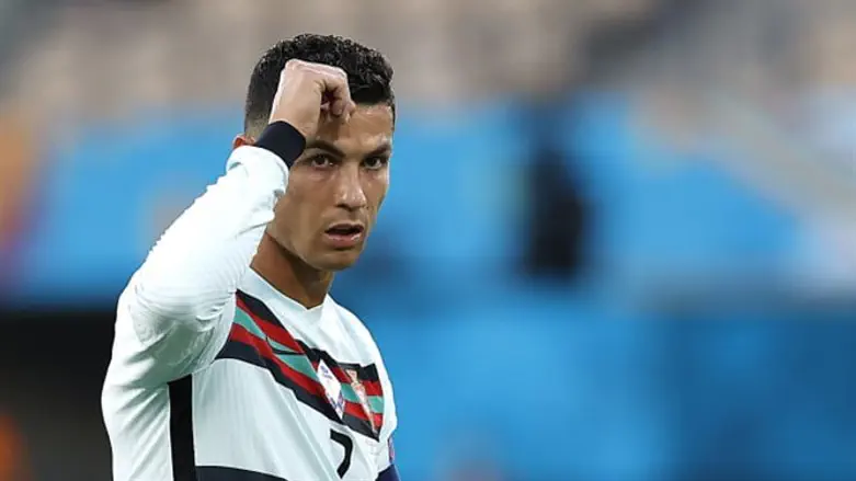 רונאלדו. הודח בשמינית הגמר