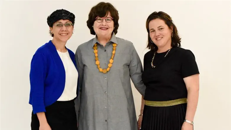 חיה כץ, הרבנית מלכה בינה, ד"ר יעל ציגלר