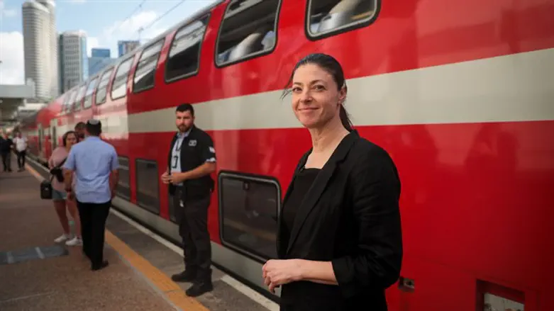 שרת התחבורה מרב מיכאלי