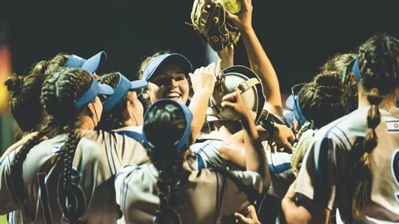 מקום 4 לנבחרת הנשים של ישראל באליפות אירופה בסופטבול 