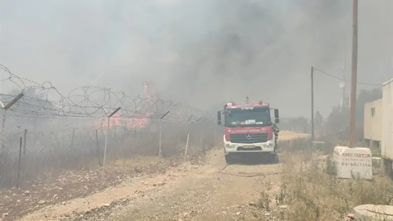 כיבוי דליקה שהציתו ערבים באחד היישובים