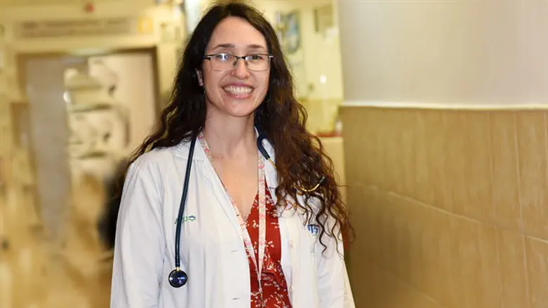 ד"ר ענבל גולן טריפטו, מומחית ברפואת ריאות ילדים במרכז הרפואי־ אוניברסיטאי סורוקה