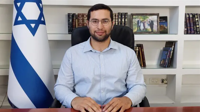 יצחק וסרלאוף