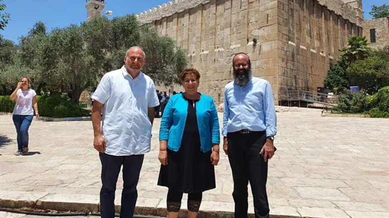 מרים פרץ בחברון