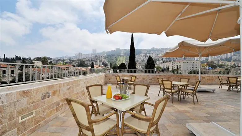 מלון קולוני