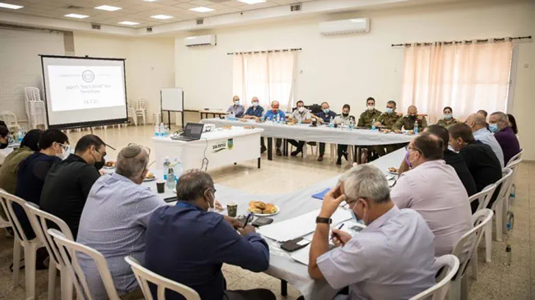 הצגת התוכנית לראשי המועצות