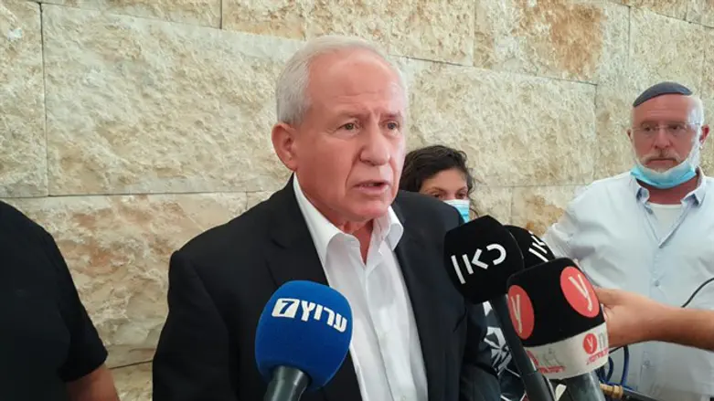 ח"כ אבי דיכטר