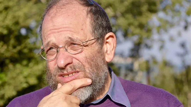 ד"ר אלון גושן גוטשטיין