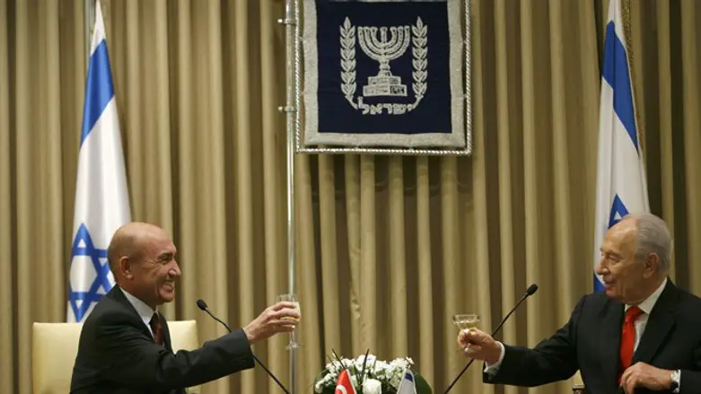 הנשיא פרס ז"ל ושגריר טורקיה לשעבר