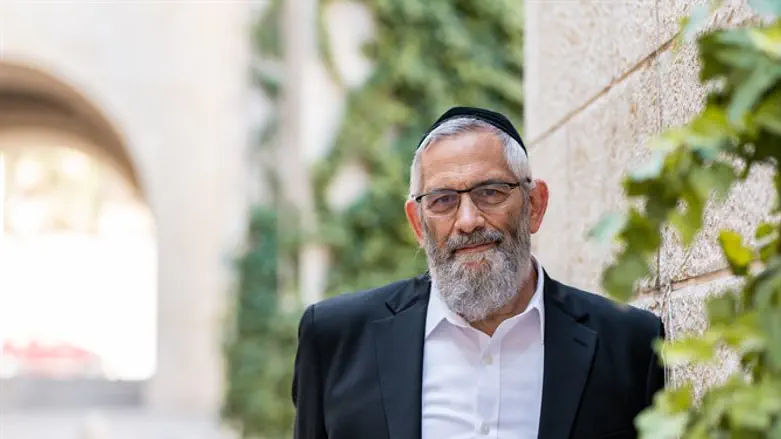 ד"ר אירווינג ליבוביץ'