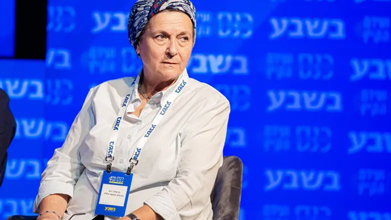 דניאלה וייס