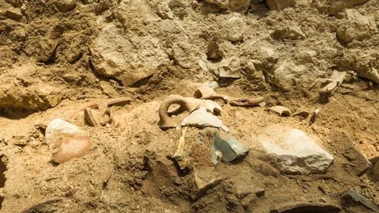 Раскопки, свидетельствующие о мощном землетрясении