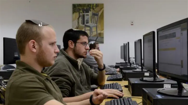 סטודנטים במרכז האקדמי לב