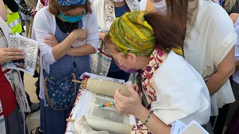 Активистки феминистической организации "Женщины Стены". Иллюстрация