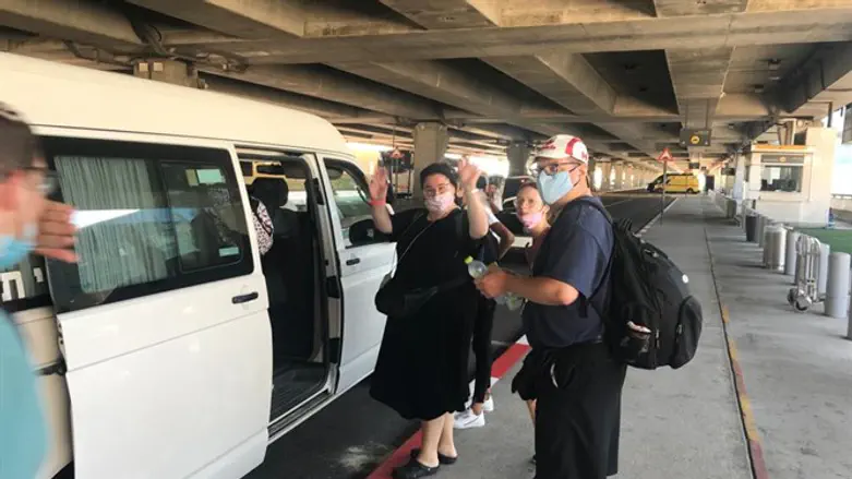 משפחת וינברג מגיעה לישראל