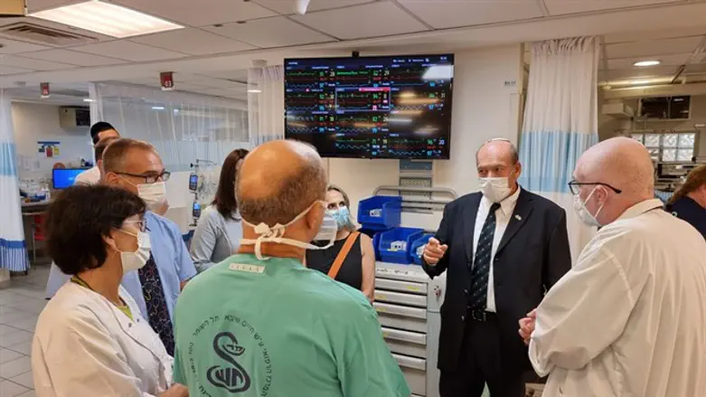 מבקר המדינה בבית החולים שיבא