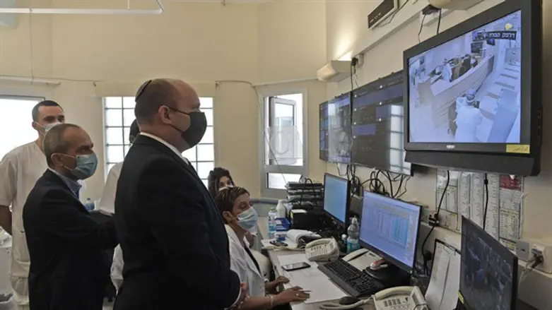 בנט באיכילוב