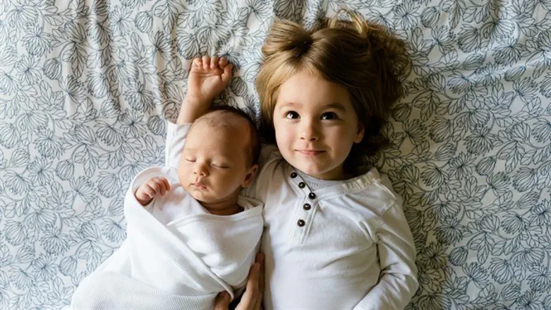 ברוך הבא אח קטן