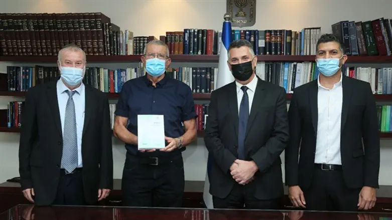 הגשת הדוח השנתי 