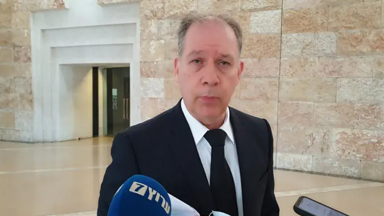 עו"ד אילן בומבך