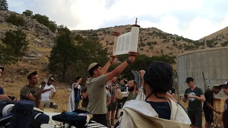 ישיבת חיצים בשומרון