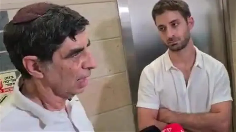 Simcha Goldin visits Barel Shmueli