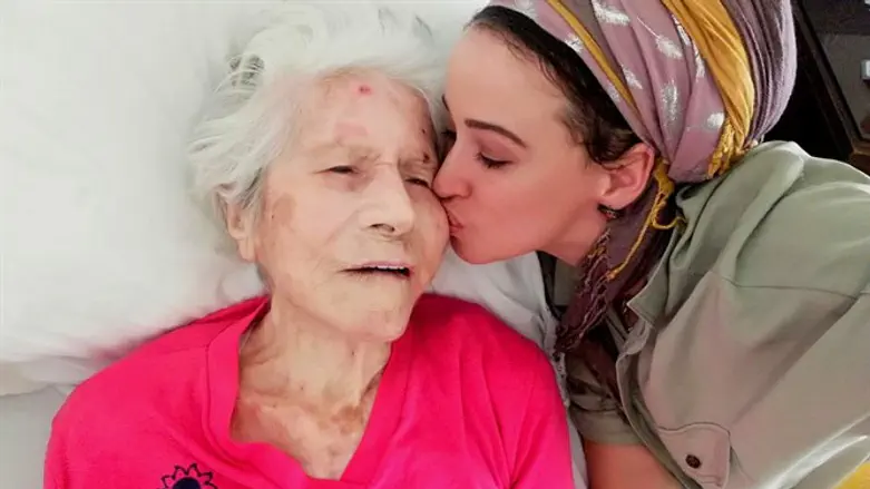 Фрэнни Вайсман и Адель Шварц